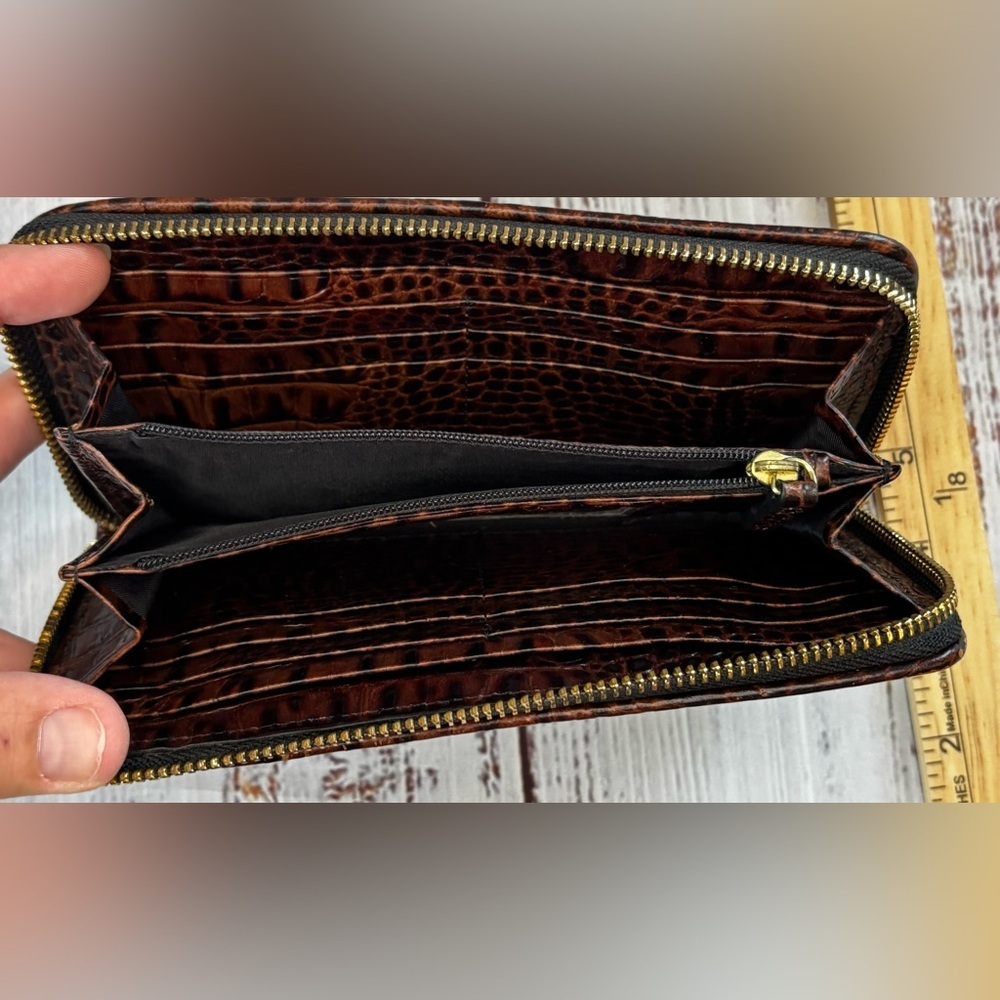 Brahmin Suri Wallet - Picture 7 of 7